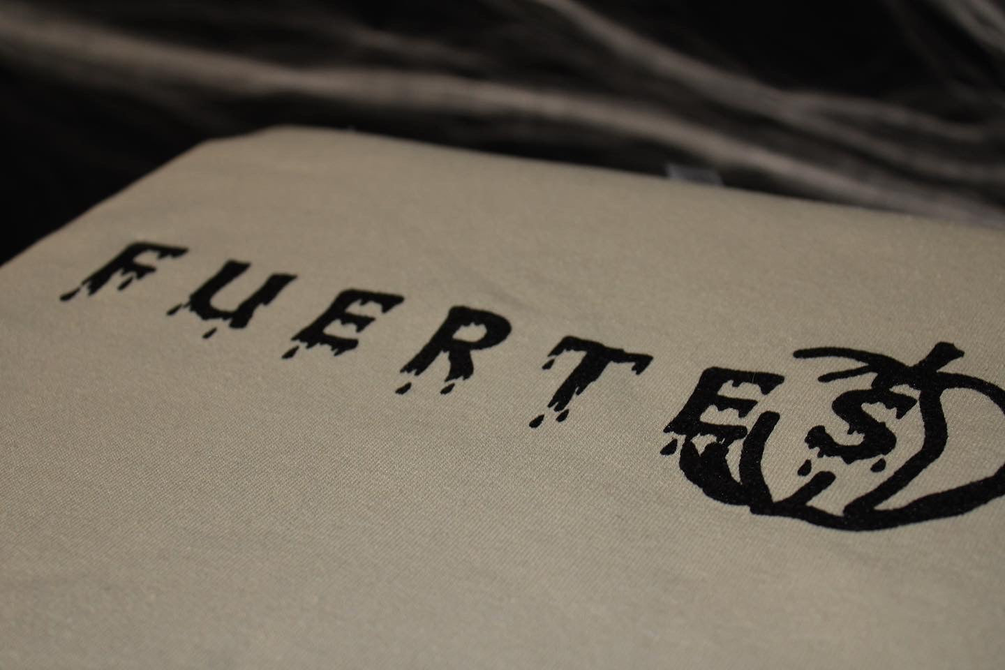 LIMITED EDITION SPOOKY HOODIE🎃🦇